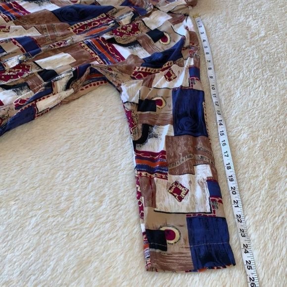 Colorful button up blouse with hood - Picture 16 of 16